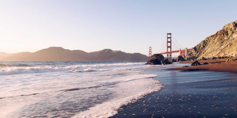 浙江智能网联汽车测试场全景解析：从封闭场地到开放道路的实践与挑战